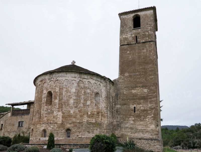 Church of Sant Esteve of Olius, 12th century, the bell tower was built in the 16th century.