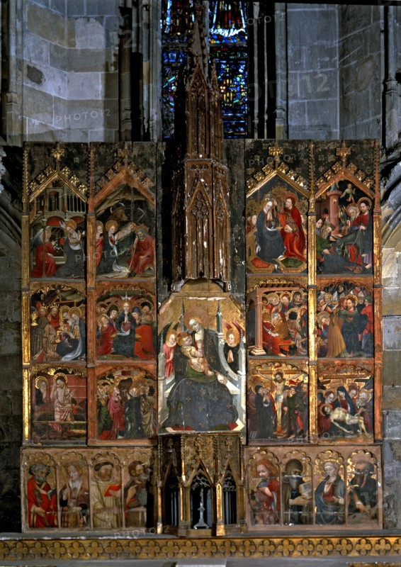 Altarpiece of the Solivella Castle, dedicated to the Virgin, work signed towards 1425.