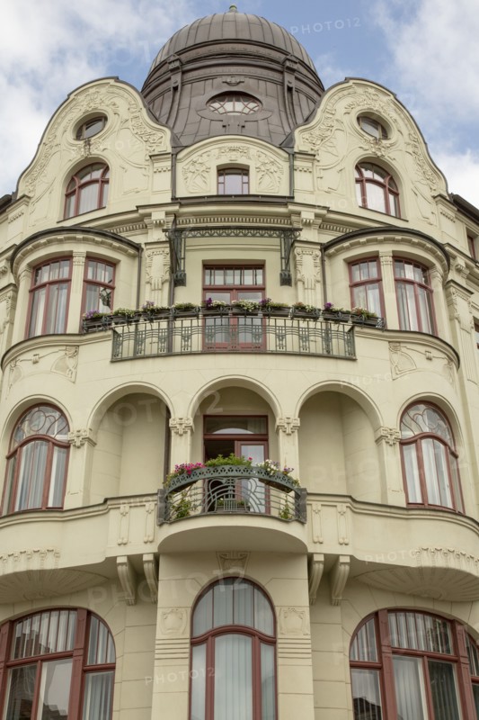 Apartment building, Hansahaus am Wielandplatz, Weimar, Germany, (1905), 2018. Artist: Alan John Ainsworth.