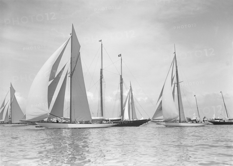 The 19-metres class 'Octavia', 'Norada', 'Corona' & 'Mariquita' racing at Cowes, 1911. Creator: Kirk & Sons of Cowes.