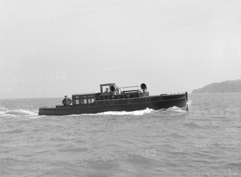 Wolseley motor launch, 1914. Creator: Kirk & Sons of Cowes.