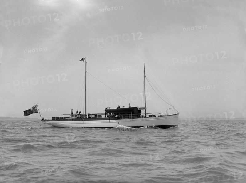 Motor yacht 'Osprey'. Creator: Kirk & Sons of Cowes.