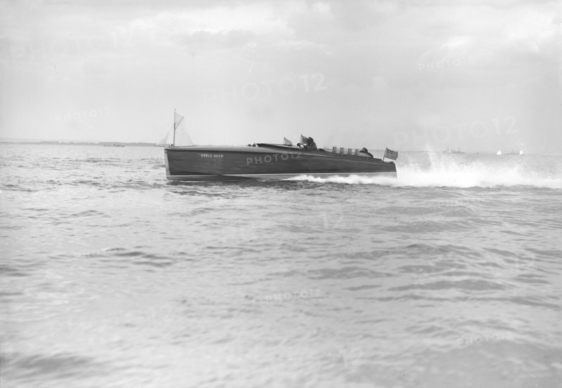 The American hydroplane 'Ankle Deep', 1913. Creator: Kirk & Sons of Cowes.