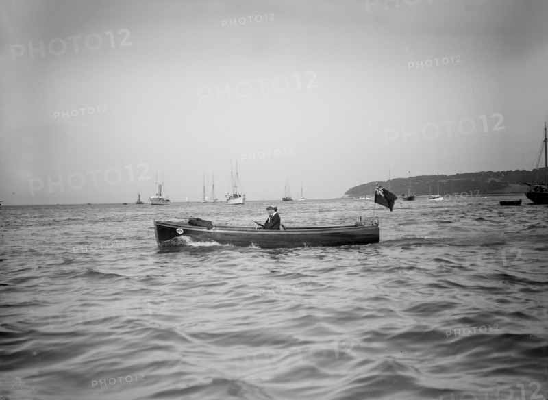 Wolseley motor launch, 1911.  Creator: Kirk & Sons of Cowes.