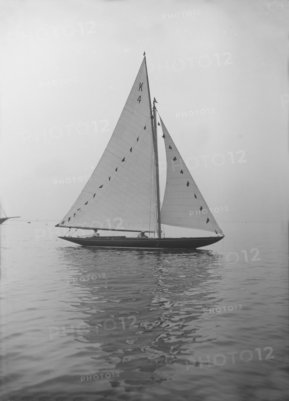 'Anitra' dressed with flags, 1912. Creator: Kirk & Sons of Cowes.