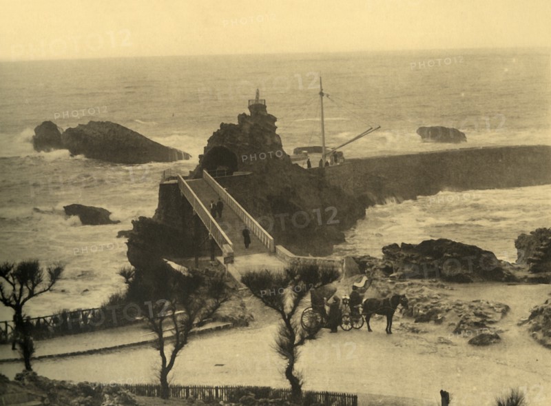 Biarritz - Le Rocher de la Vierge, c1930.