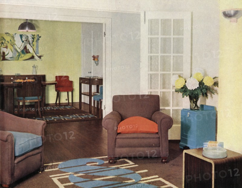Dining-room and lounge in a reconstructed London apartment for Mrs. Harry Ewbank at Bryanston Court