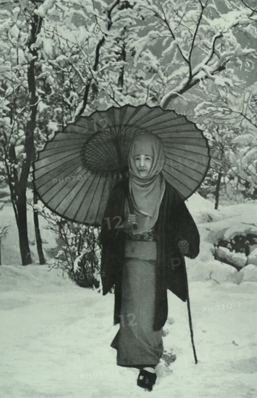 December in Japan', 1910.