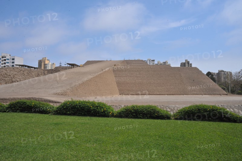 Huaca Huallamarca San Isidro, Lima, Peru, 2015.