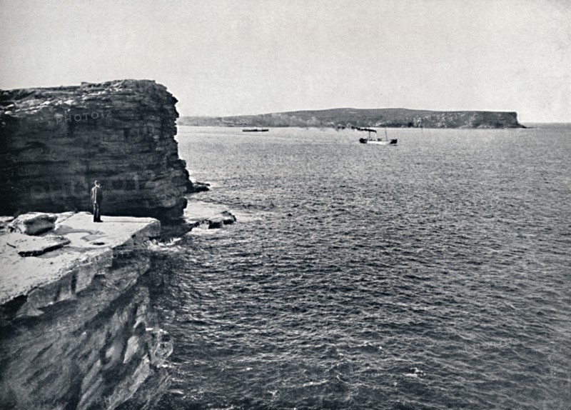 Sydney Heads, at the Gap at Watson's Bay, c1900.