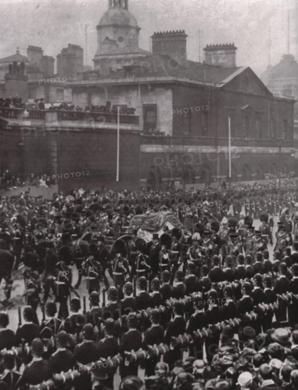 Funeral procession of King Edward VII, Whitehall, London, 20 May 1910.