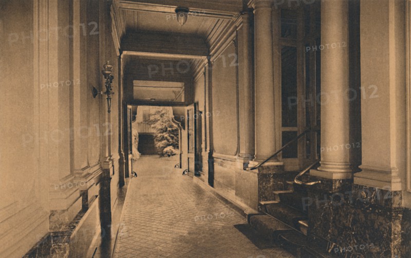 Entrance to the Cuban Embassy in Brussels, Belgium, 1927.