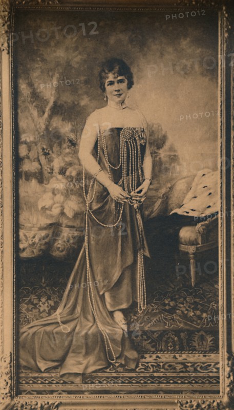 Portrait of a woman at the Cuban Embassy in Brussels, Belgium, 1927.
