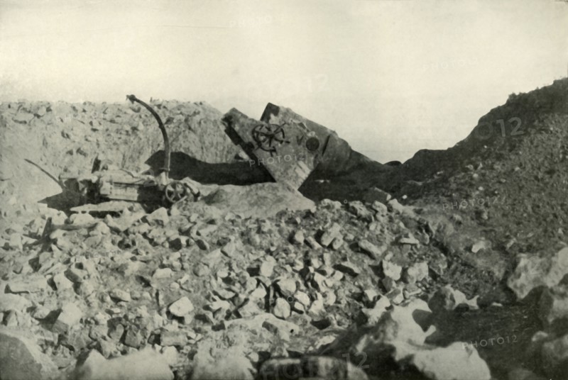 Interior of the Seddul Bahr Forts', (1919).