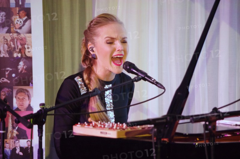 Kadri Voorland, Watermill Jazz Club, Dorking, Surrey, UK, 7.5.19.