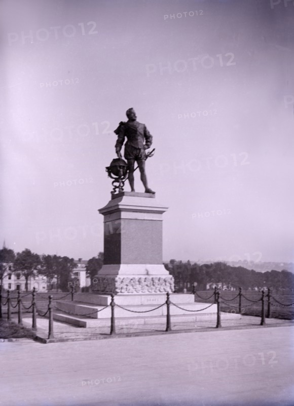 Statue of Francis Drake at Plymouth in Devon, late 19th-early 20th century.