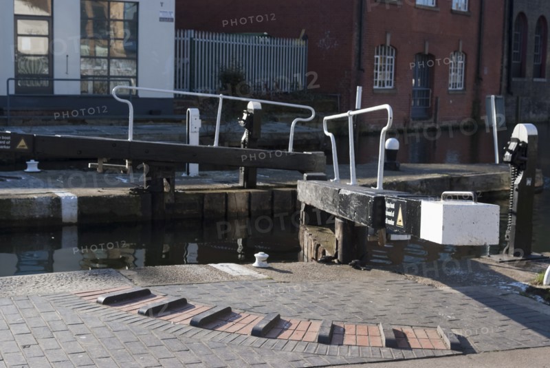 Camden Lock Lock, London, UK, 30/1/10.