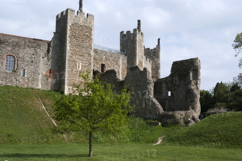 Framlingham Castle, Framlingham, Suffolk, England, UK, 25/5/10.