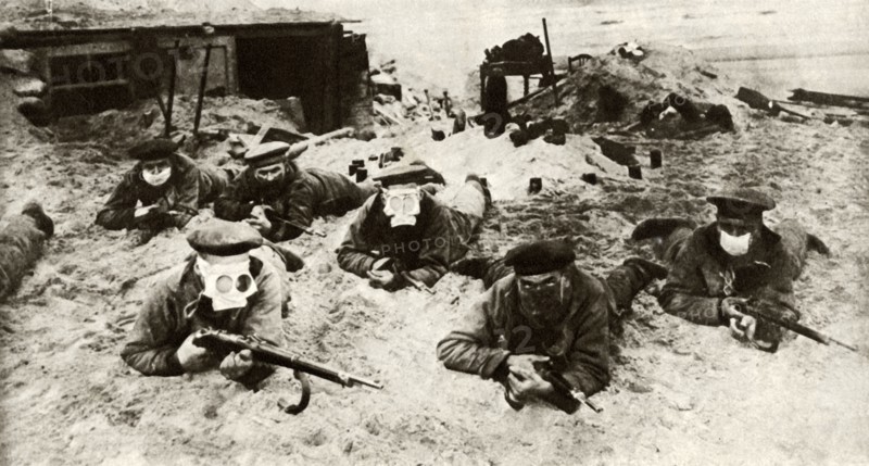 German naval troops wearing respirators, First World War