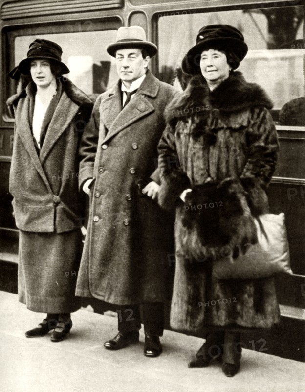 British Prime Minister Stanley Baldwin with his wife and daughter, London