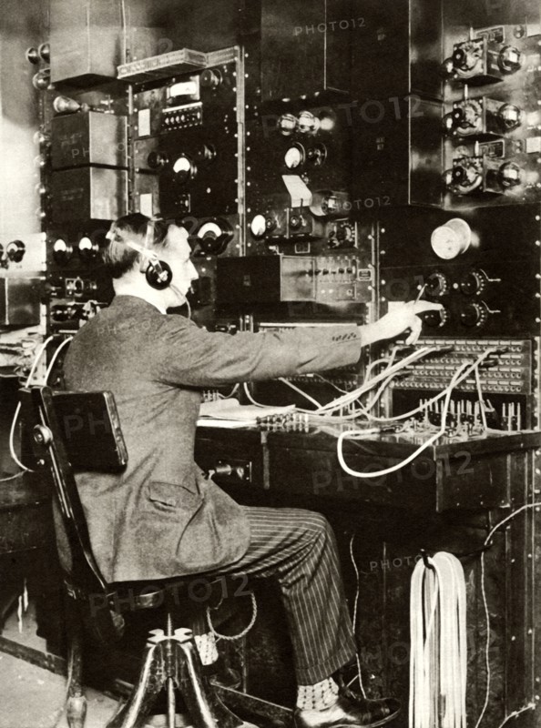 First transatlantic telephone call, from London to New York