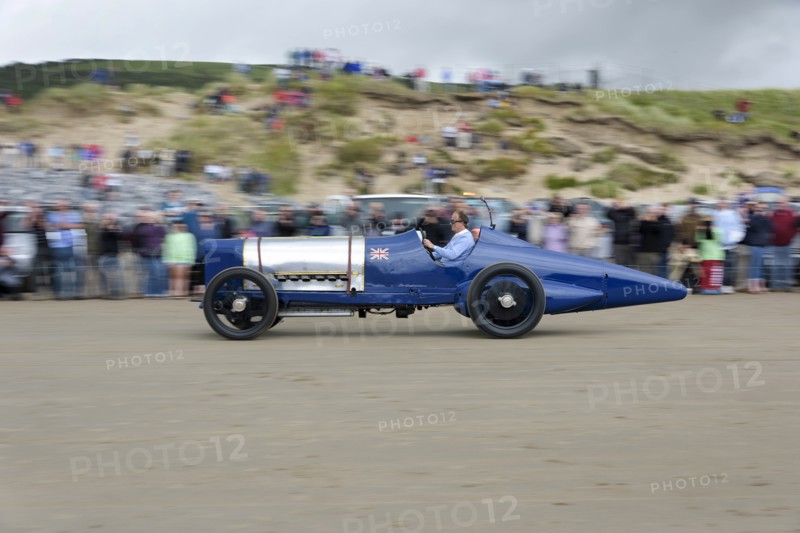 1925 Sunbeam 350 hp driven by Don Wales at Pendine Sands 2015. Creator: Unknown.