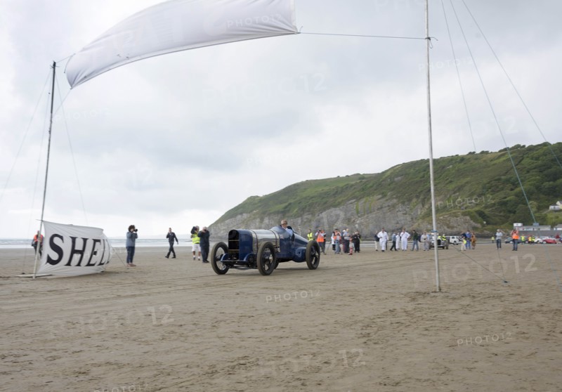1925 Sunbeam 350 hp driven by Don Wales at Pendine Sands 2015. Creator: Unknown.
