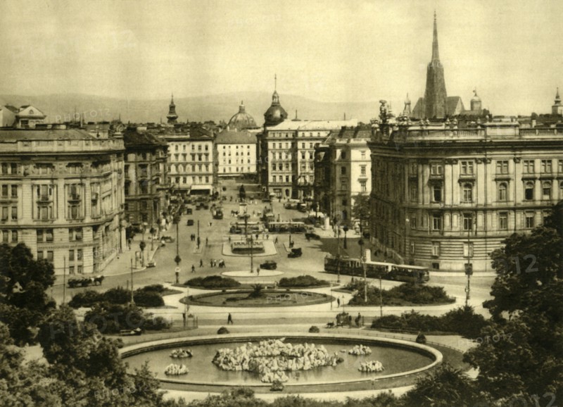 Schwarzenbergplatz, Vienna, Austria, c1935. Creator: Unknown.