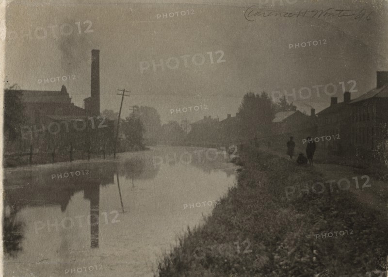 Along the Old Canal, 1896. Creator: Clarence H. White (American, 1871-1925).