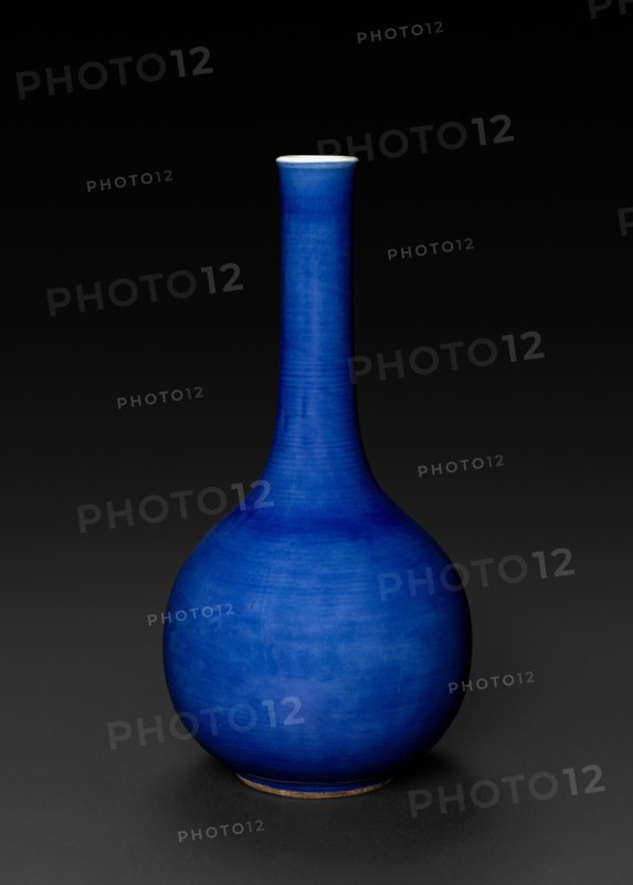 Bottle Vase, 1662-1722. Creator: Unknown.