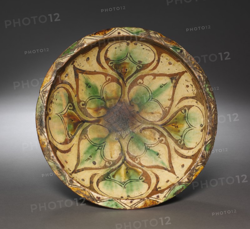 Bowl, 1100s-1200s. Creator: Unknown.