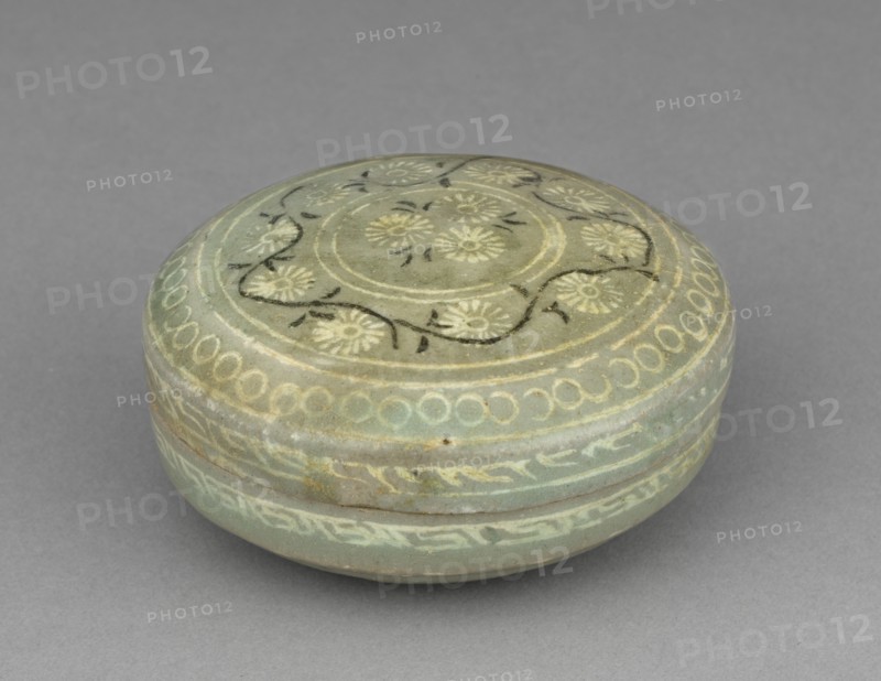 Box and Cover with Inlaid Chrysanthemum and Scroll Design, 1200s. Creator: Unknown.
