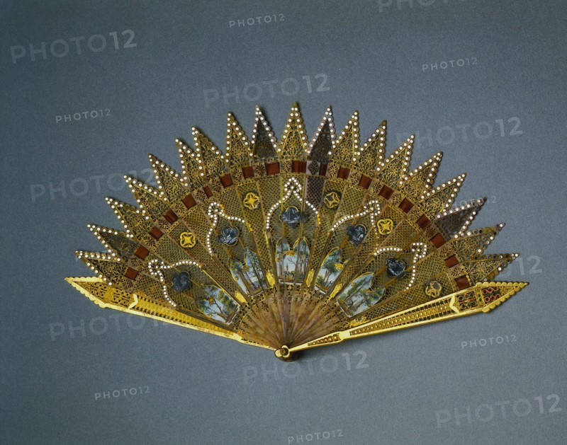 Brise Fan: Gothic Revival Style, c. 1830. Creator: Unknown.