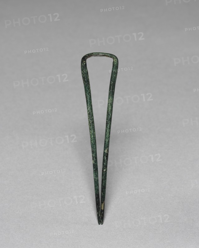 Bronze Topknot Pin, 918-1392. Creator: Unknown.