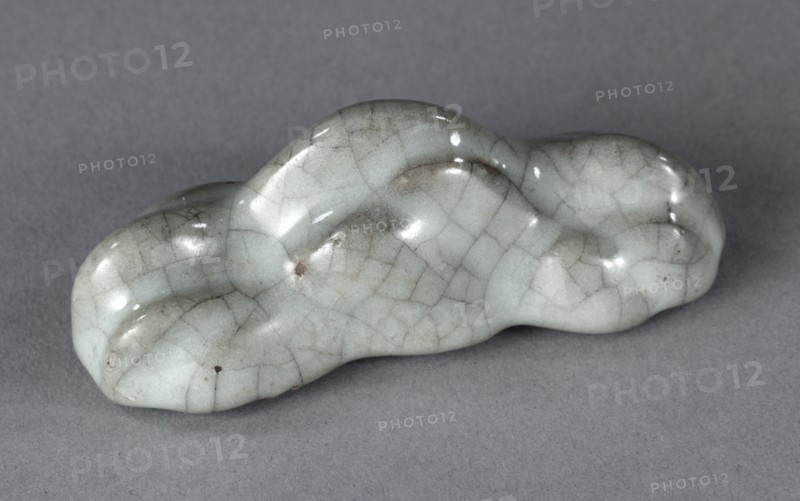 Brush Rest: Guan ware, 1127-1279. Creator: Unknown.