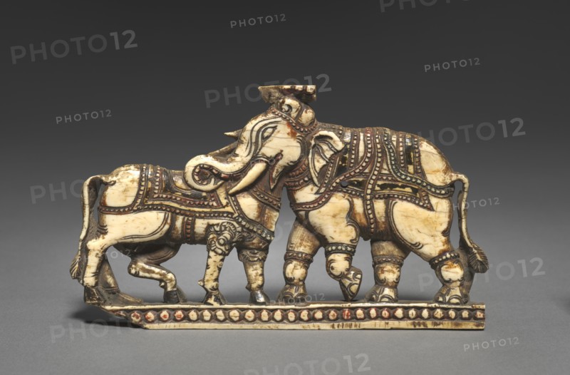 Bull and Elephant in Combat, 1500s-1600s. Creator: Unknown.