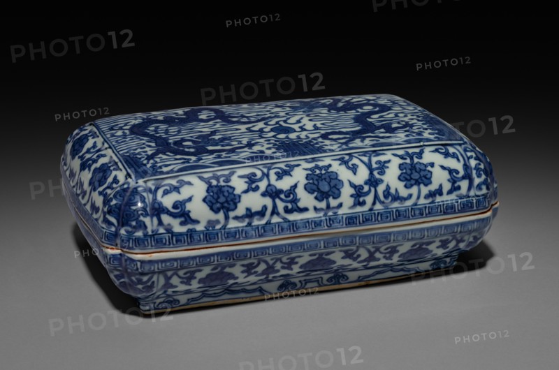 Covered Box with Dragons, 1573-1620. Creator: Unknown.