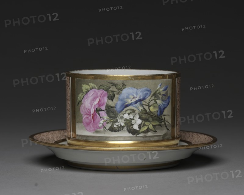 Dish, c. 1810. Creator: Worcester Porcelain Factory (British).