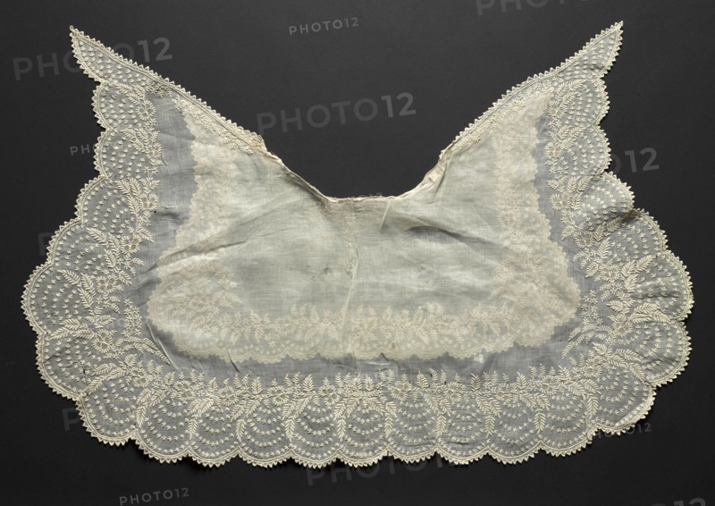Double Collar, 1830. Creator: Unknown.
