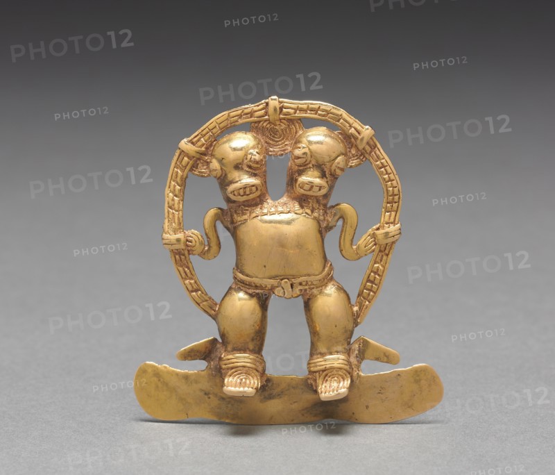 Double-Headed Figure Pendant, c. 700-1550. Creator: Unknown.