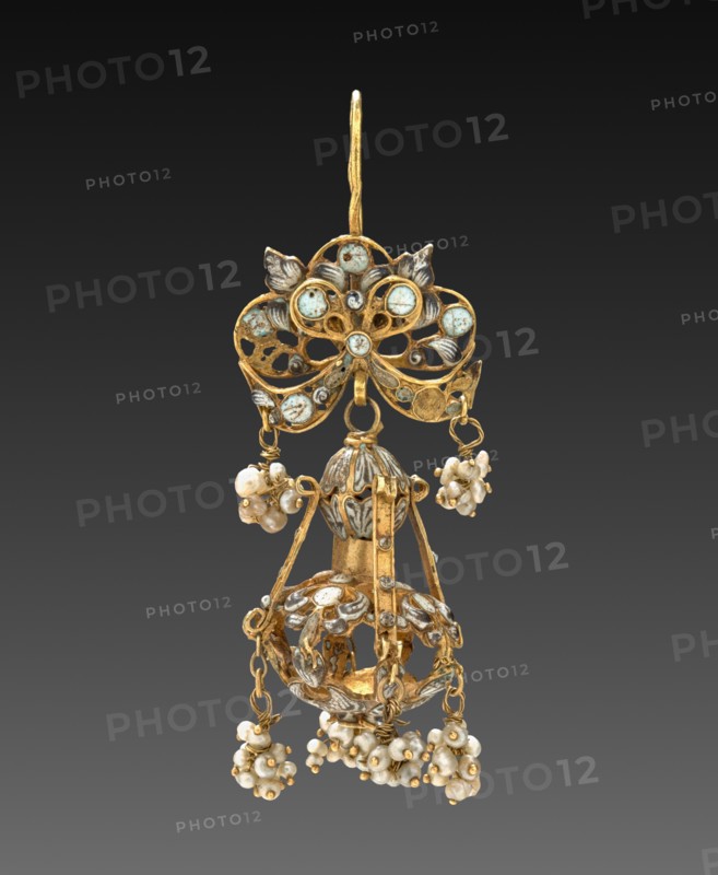 Earring, 1700s - 1800s. Creator: Unknown.