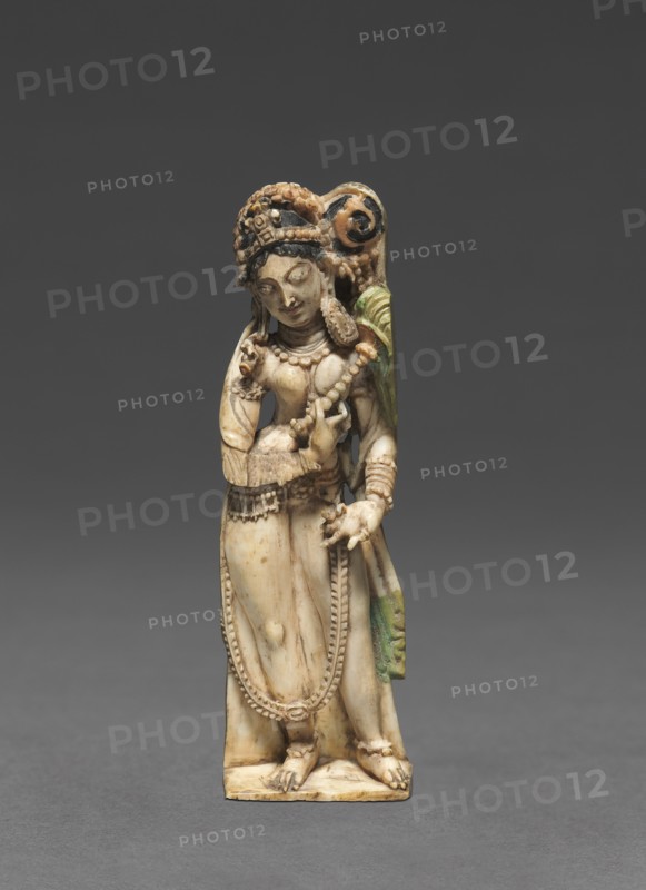 Female Attendant Bearing Fly-Whisk (Chauri), 8th Century. Creator: Unknown.