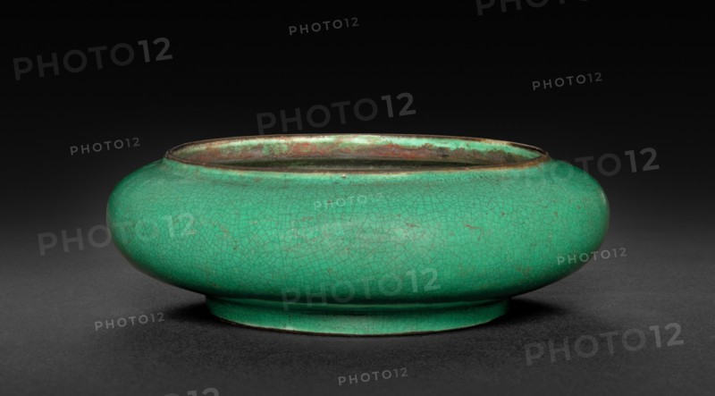 Flattened Globular Bowl, 1661-1722. Creator: Unknown.