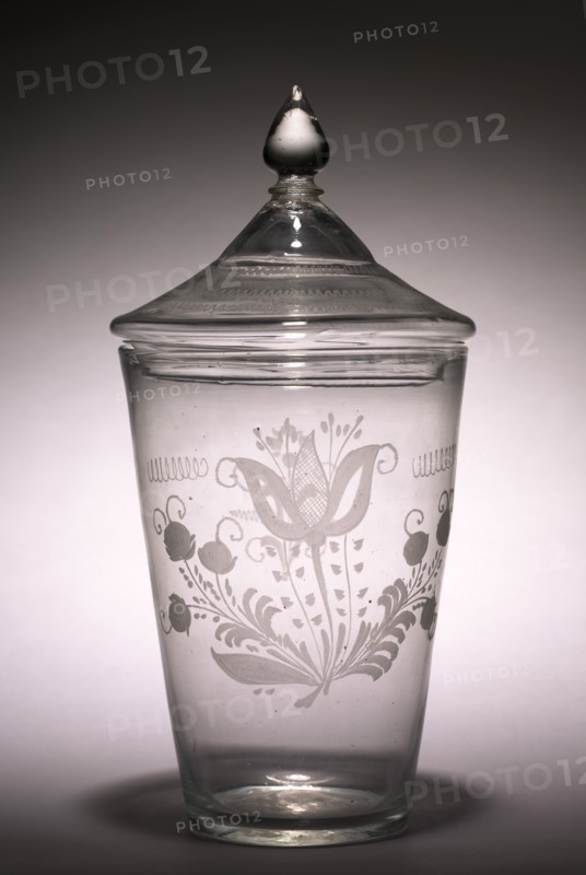 Flip Glass, late 1700s. Creator: Unknown.