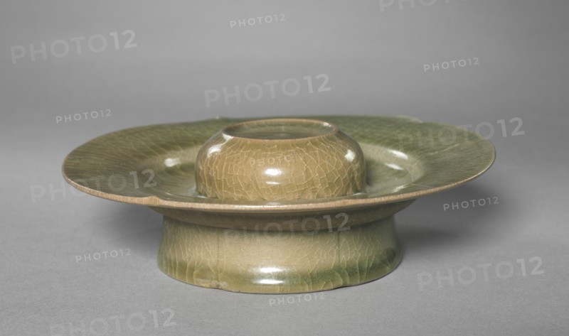 Floral-shaped Cup Stand, 918-1392. Creator: Unknown.