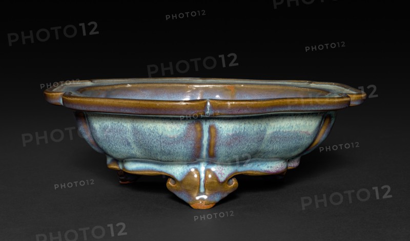 Flower Pot Stand or Bulb Bowl: Jun ware, 14th-15th Century. Creator: Unknown.
