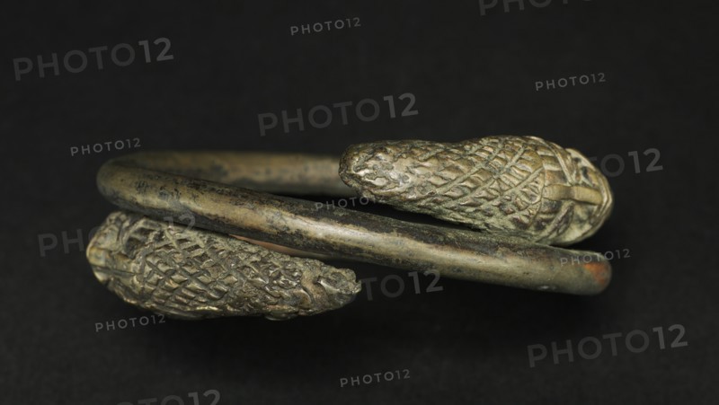 Hand Coil, 1800s. Creator: Unknown.