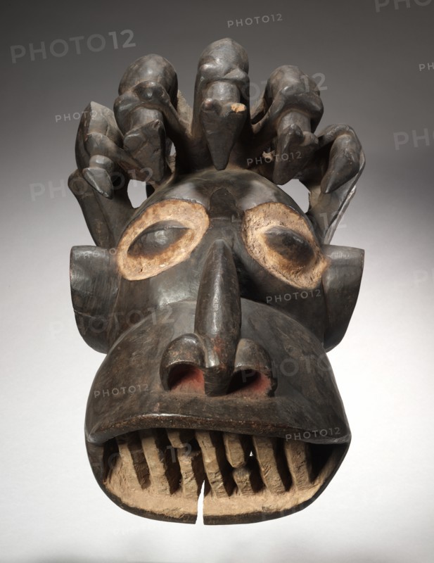 Helmet Mask, early 1900s. Creator: Unknown.