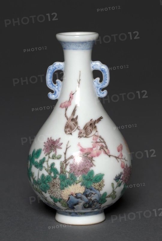 Pair of Miniature Vases with Birds and Chrysanthemums, 1736-1795. Creator: Unknown.