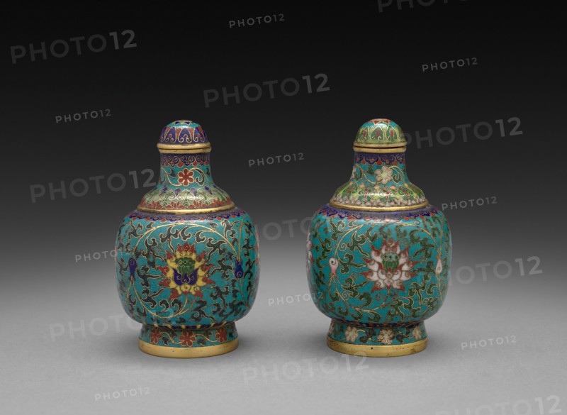 Pair of Snuff Bottles with Floral Scrolls, 1736-1795. Creator: Unknown.